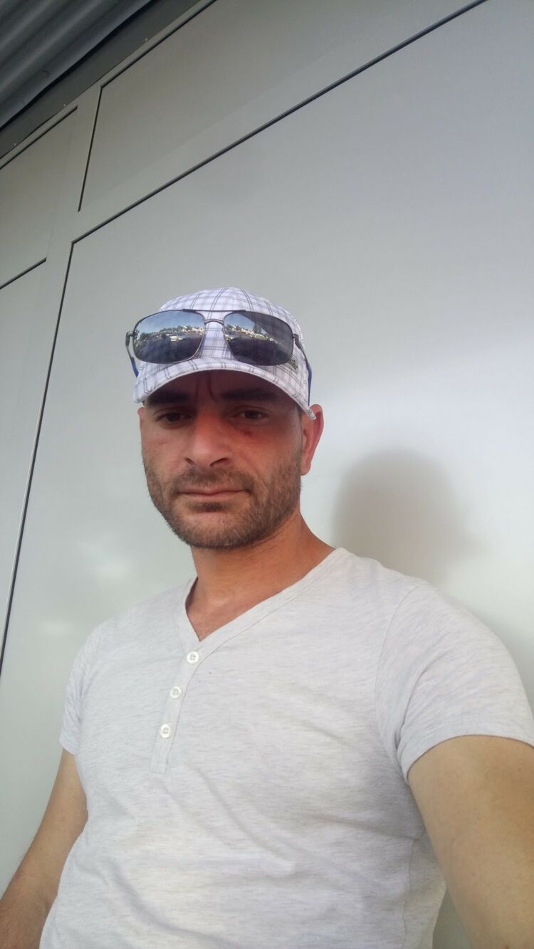  ,   Giorgi, 42 ,   ,   