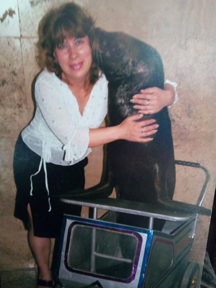  ,   Elena, 49 ,   ,   , c 