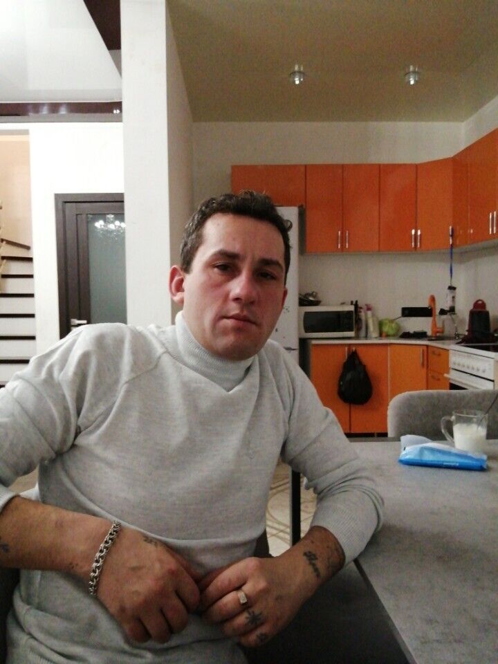  28698320  , 36 ,    