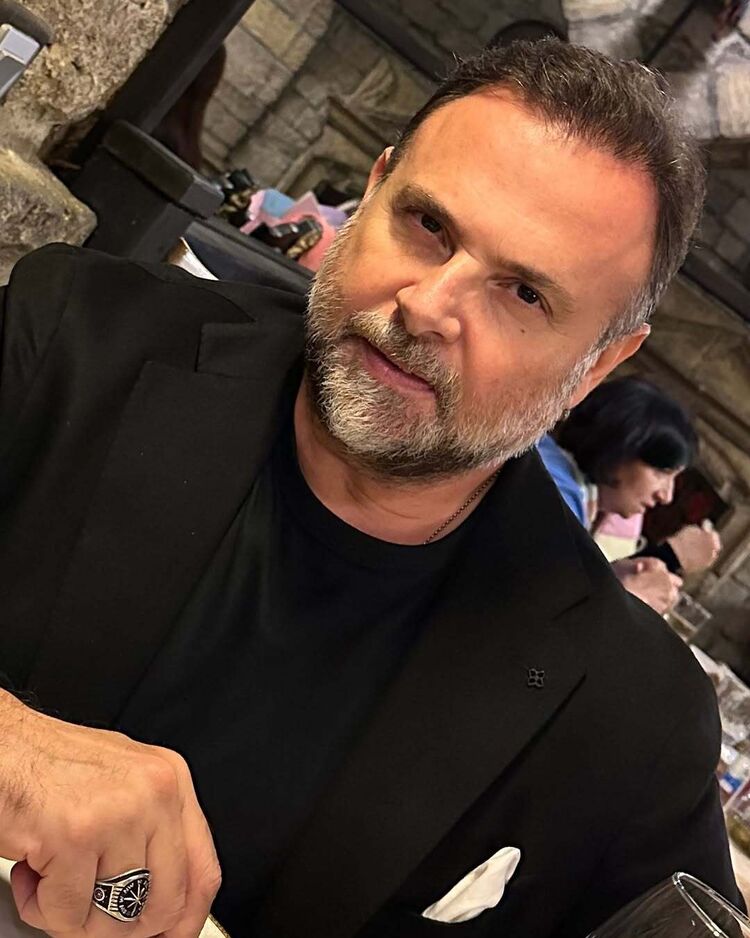  ,   Michael, 62 ,   ,   
