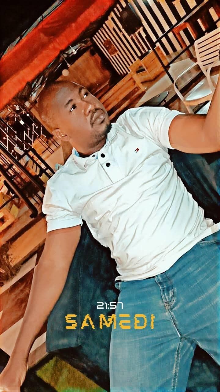  48602780  , 29 ,    