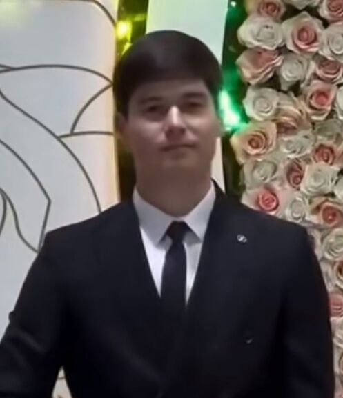  48795810  BEHRUZBOY, 23 ,    