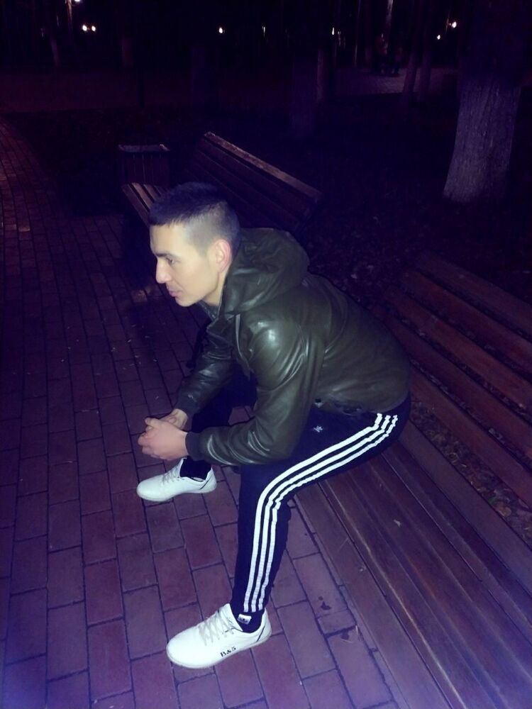  ,   Ziyodilla, 28 ,     , c 