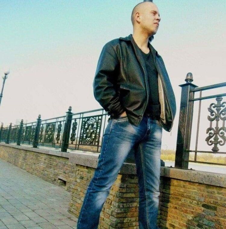  ,   Aleksandr, 33 ,     , c 