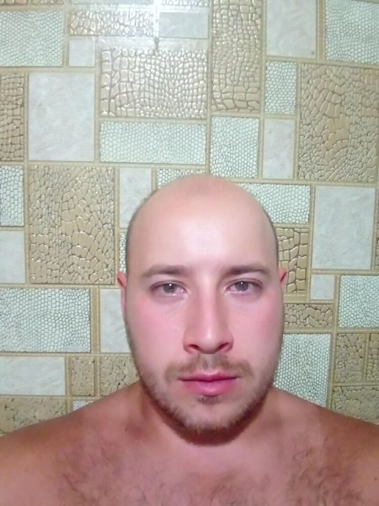  21252370  V M, 34 ,    