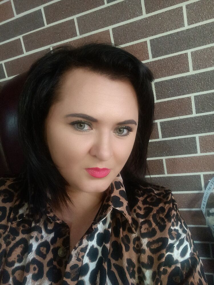  ,   Marina, 33 ,   ,   , c , 