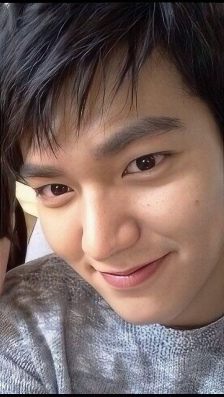  46178550  Lee Minho, 45 ,    