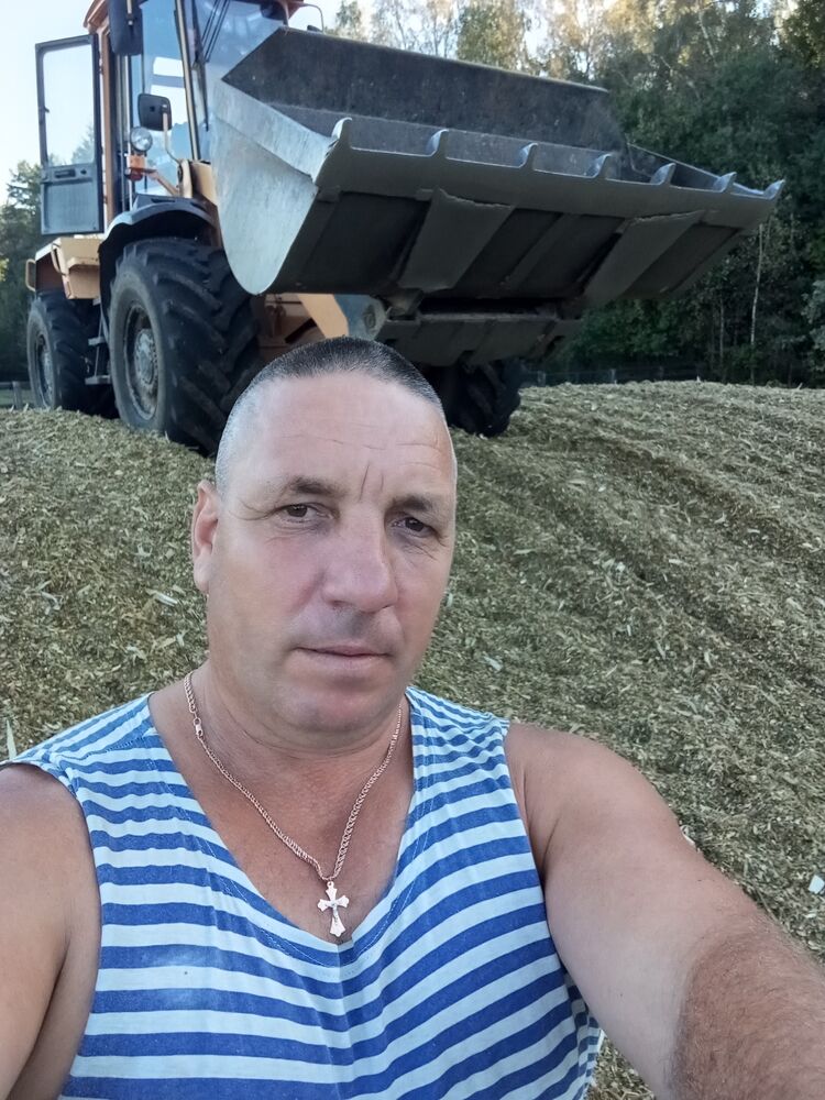  48138330  , 49 ,    