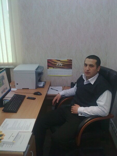  ,   Xboy, 34 ,   