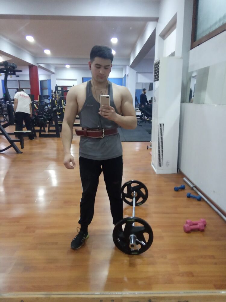  ,   Asadbek, 25 ,   ,   , c , 