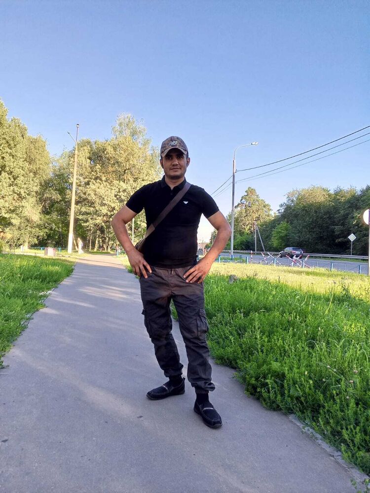  49788720  , 34 ,    Lambeth