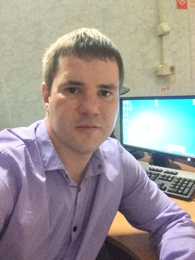  ,   Aleksandr, 38 ,   ,   , c 