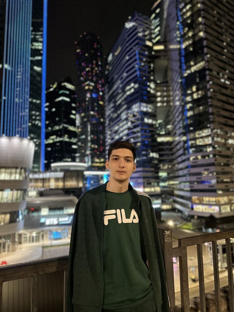 ���� 52643790 ����� Boss, 21 ���, ���� ���������� � ������