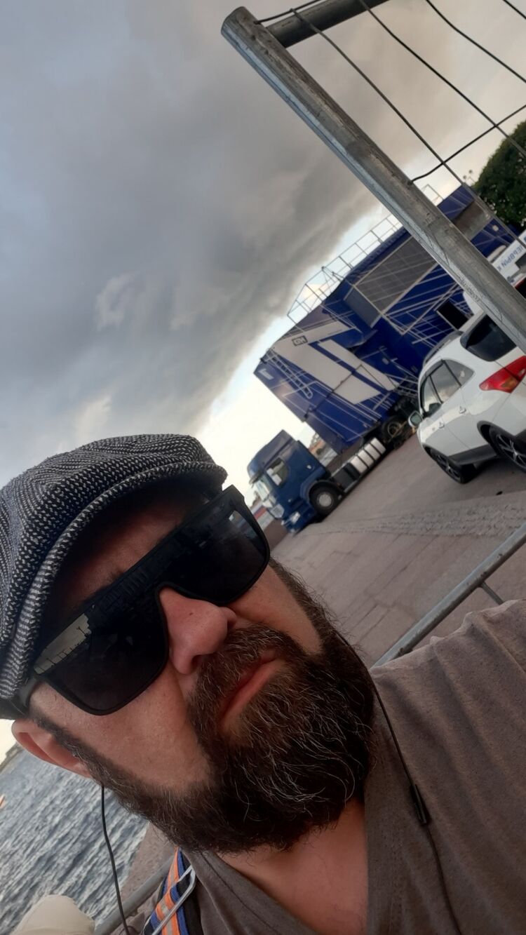  -,   , 50 ,     