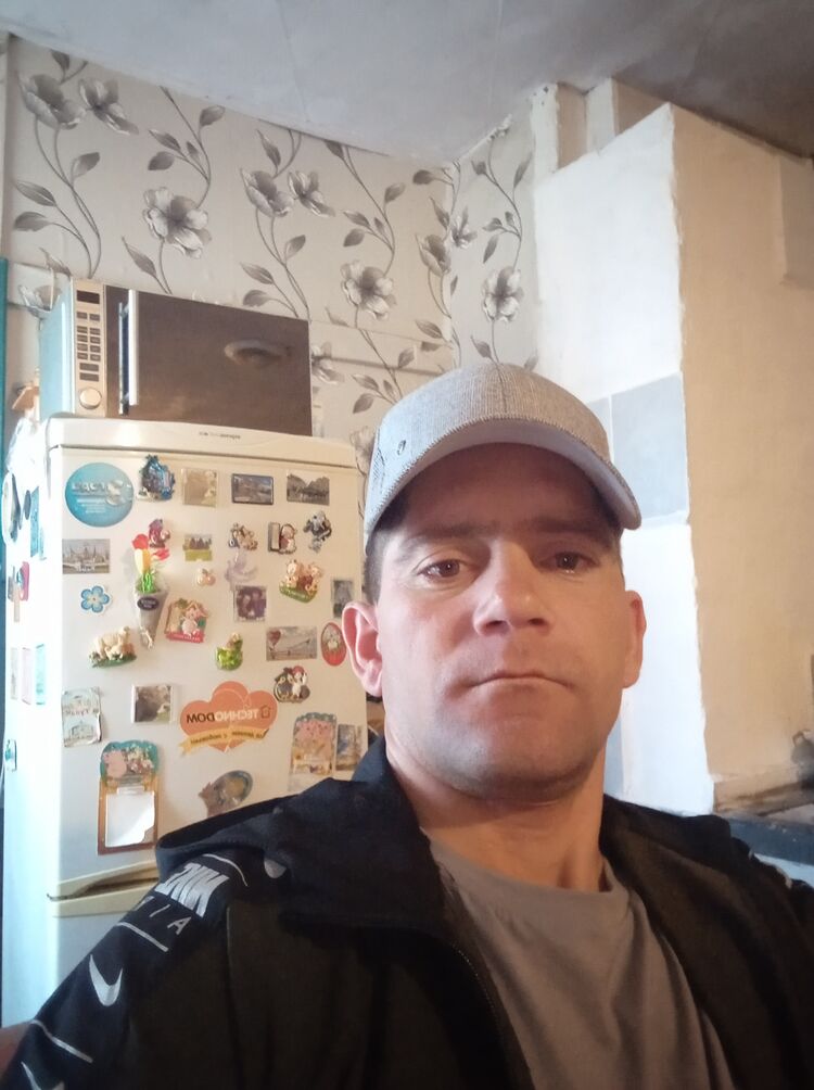  22893480  , 37 ,    