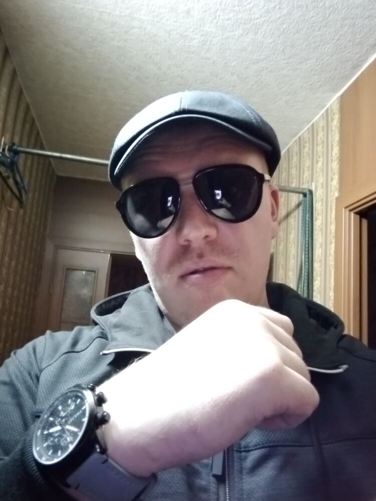  ,   Alex, 34 ,   ,   