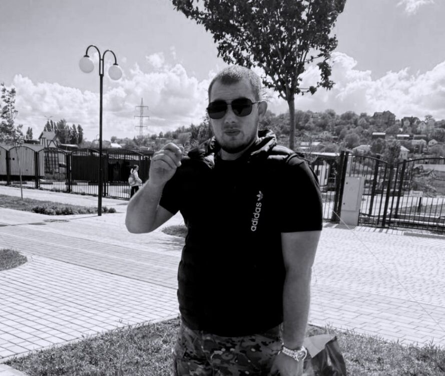 43167940  , 24 ,    