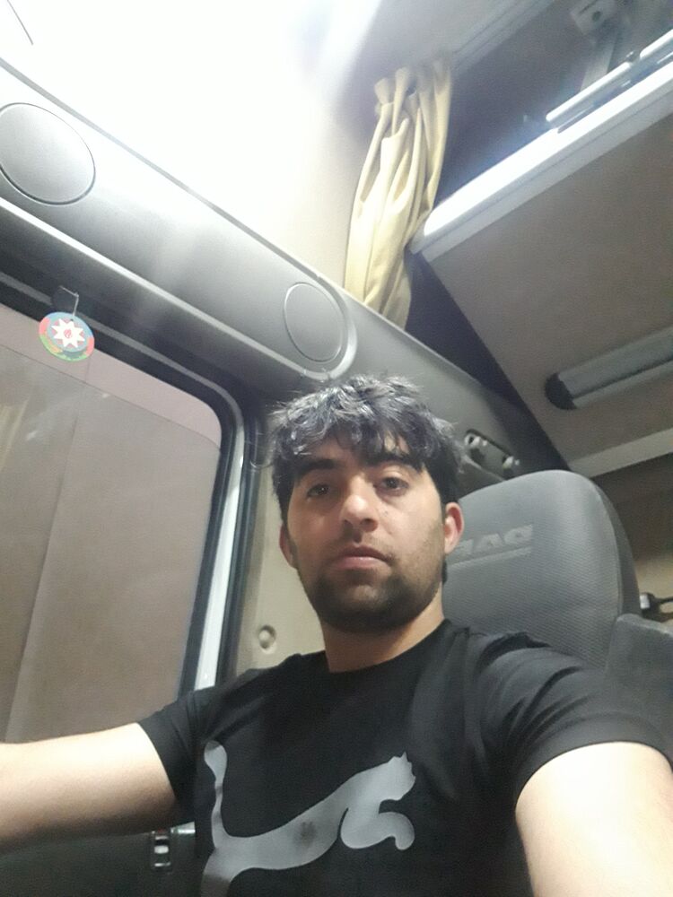  25558740  , 33 ,    