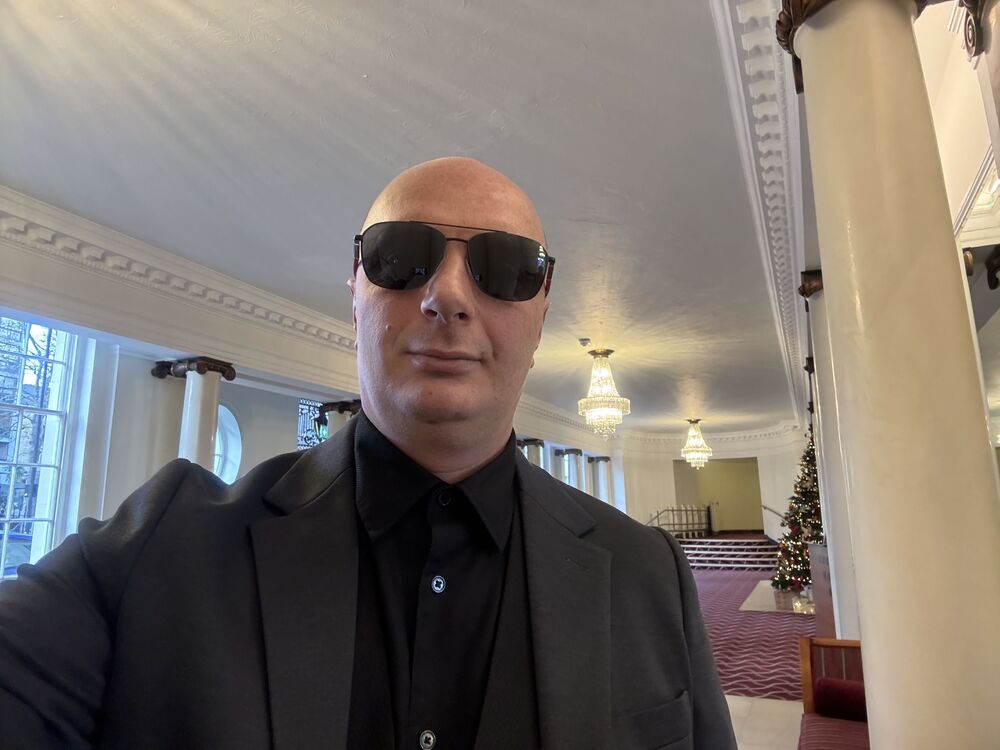 ���� 55561970 ������� LEVAN, 46 ���, ���� ���������� � Finchley