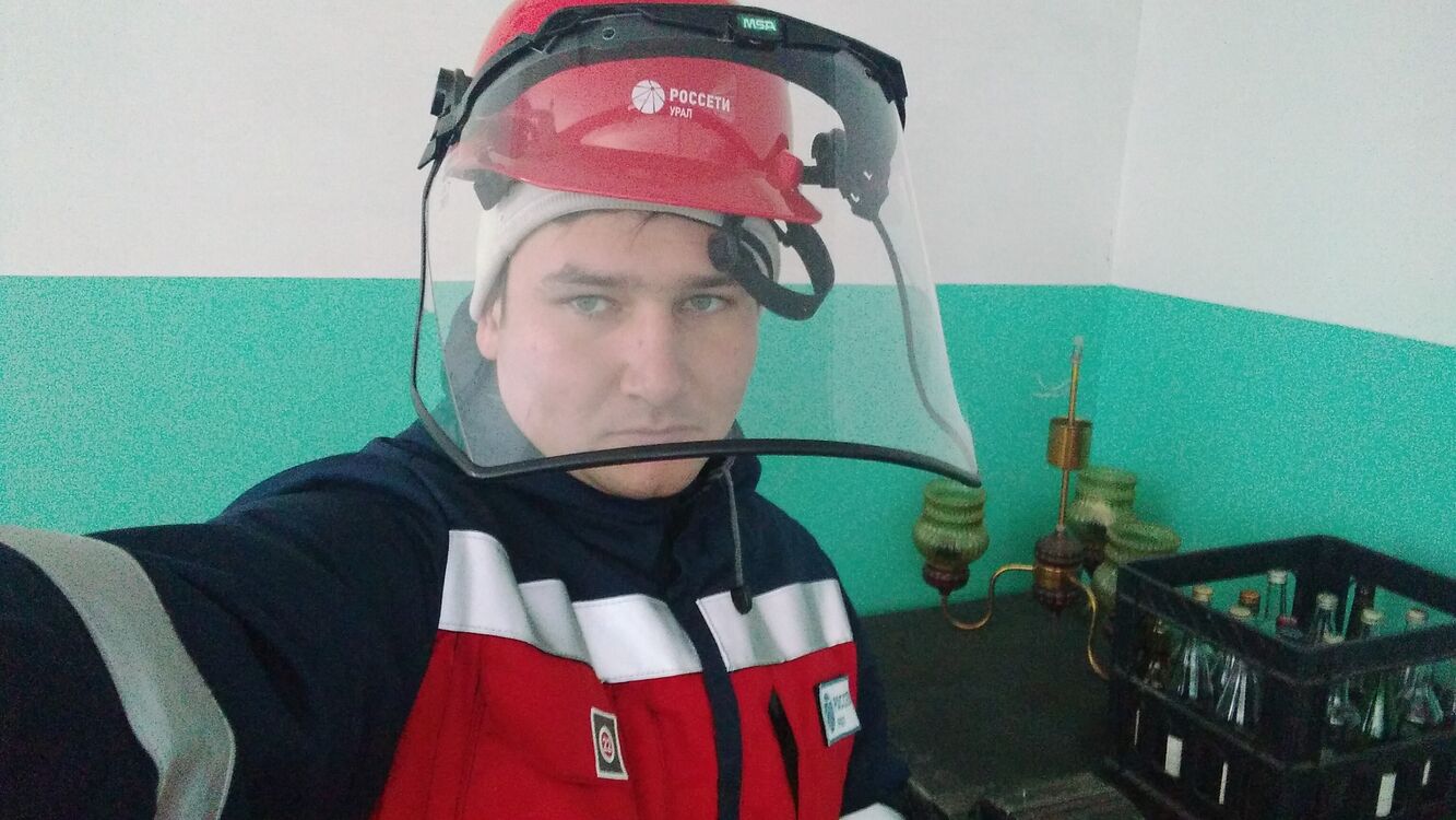  33085860  , 30 ,    