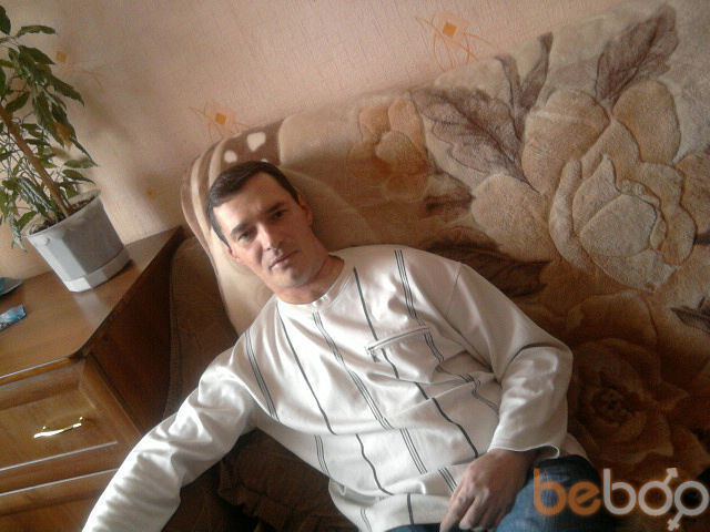  812720  Oleg, 52 ,    