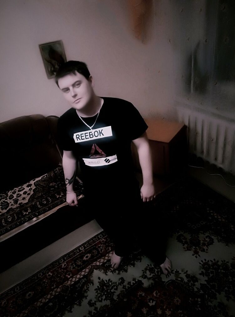  17057400  , 32 ,    