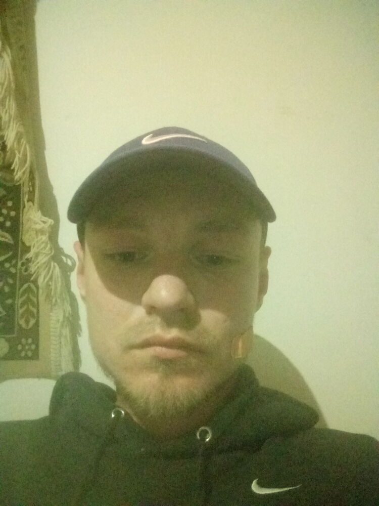 -,   Denys, 39 ,   ,   , c 