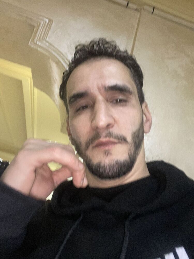 ���� 54434370 ����� Abdelmoughit, 25 ���, ���� ���������� � Kenitra-Gharb