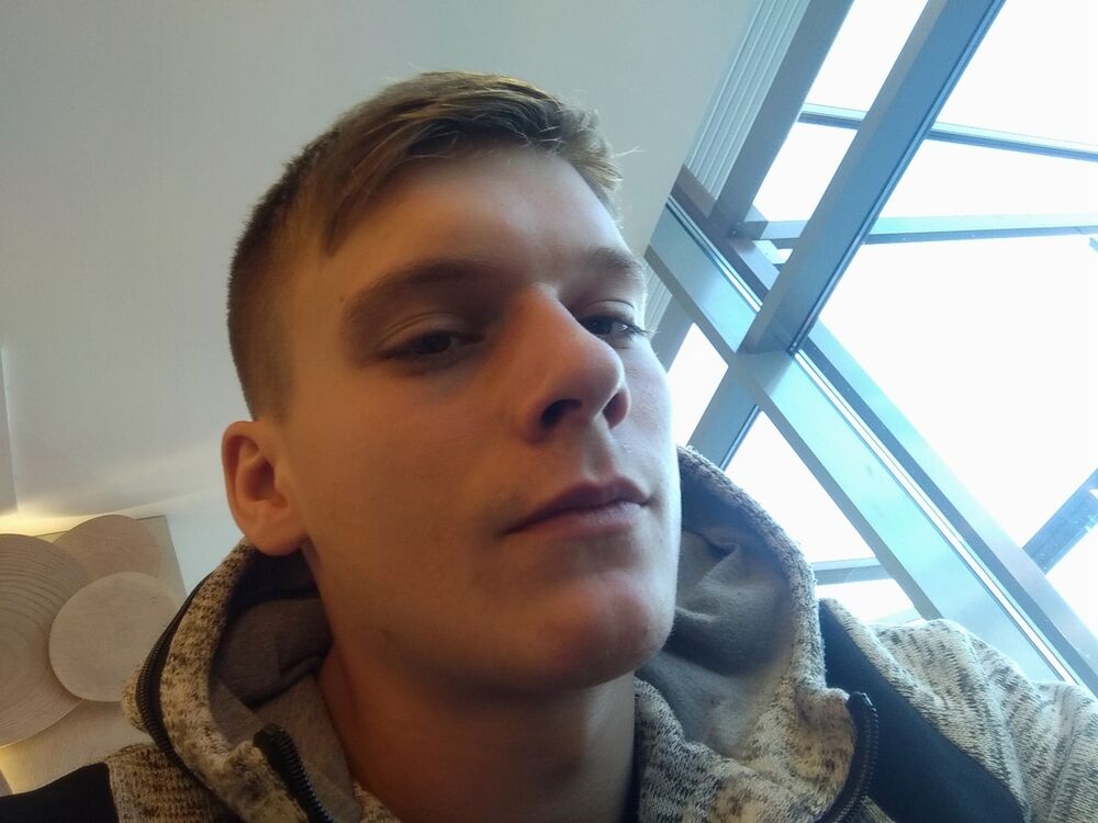  14391160  Dima, 29 ,    