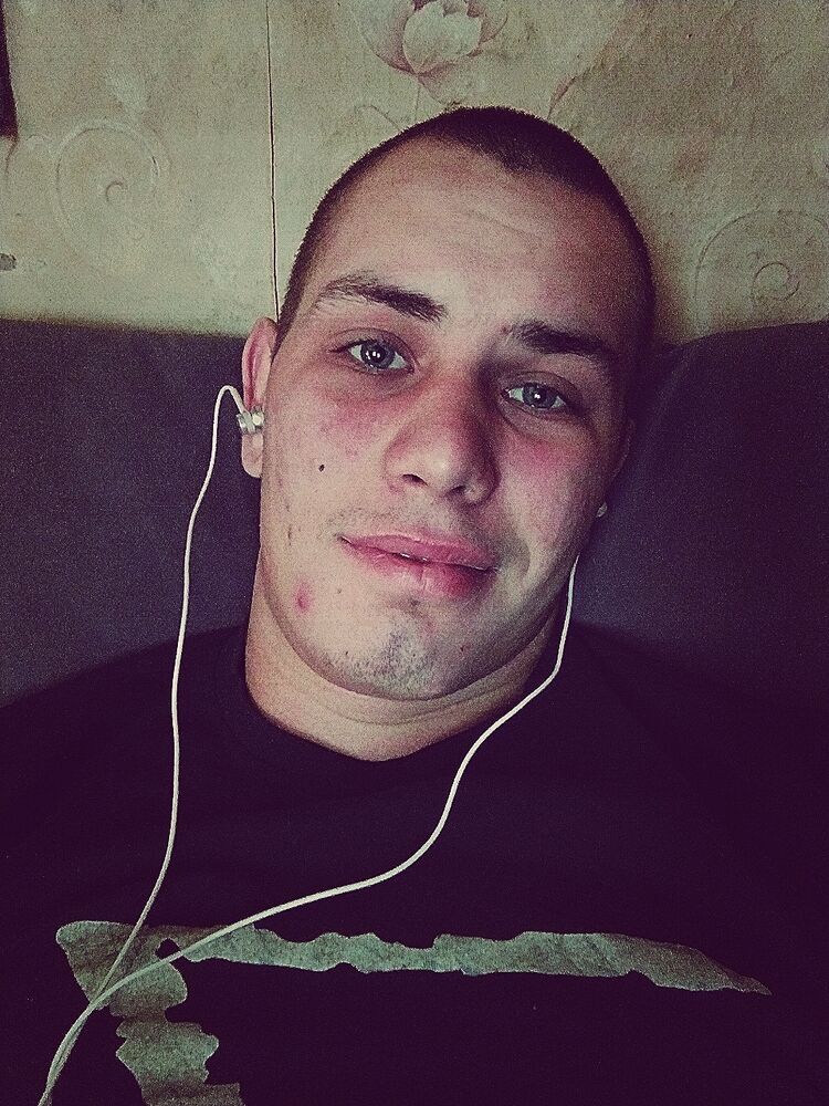  ,   Andrey, 21 ,   ,   
