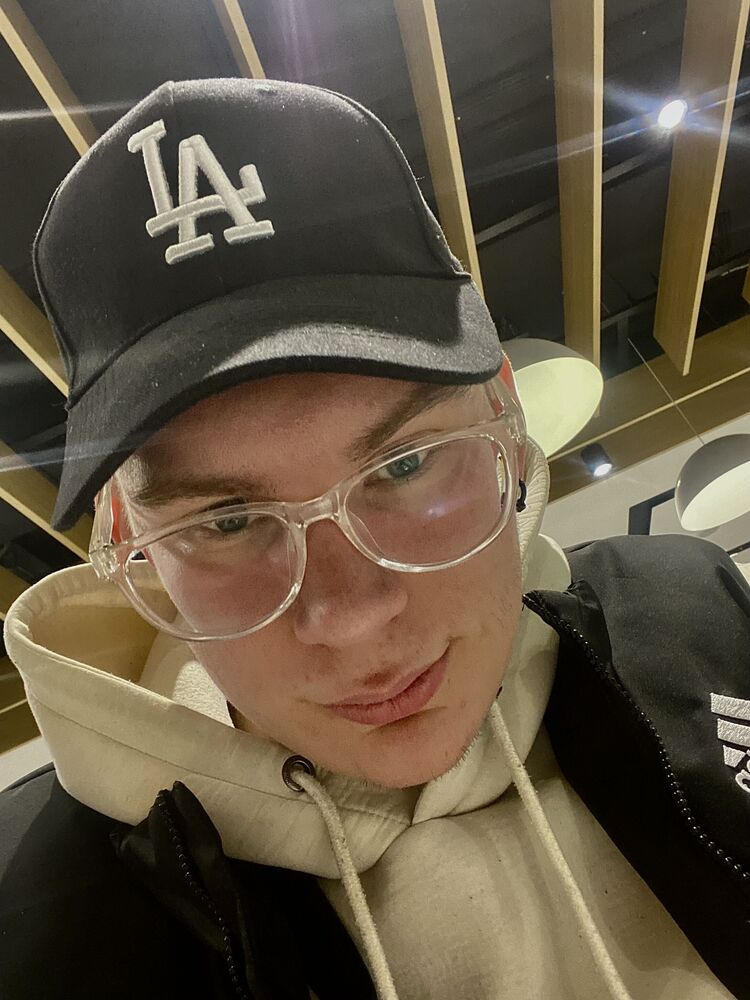 ���� 35702320 ����� ������, 23 ����, ���� ���������� � ������