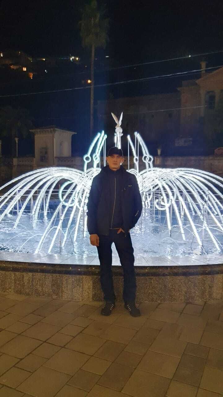  45818580   , 32 ,    