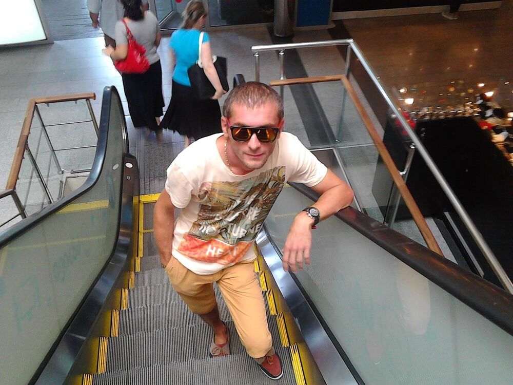  ,   Gio, 45 ,   ,   , c 