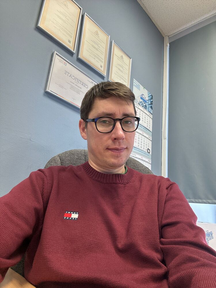  54499940  Antonio, 40 ,    