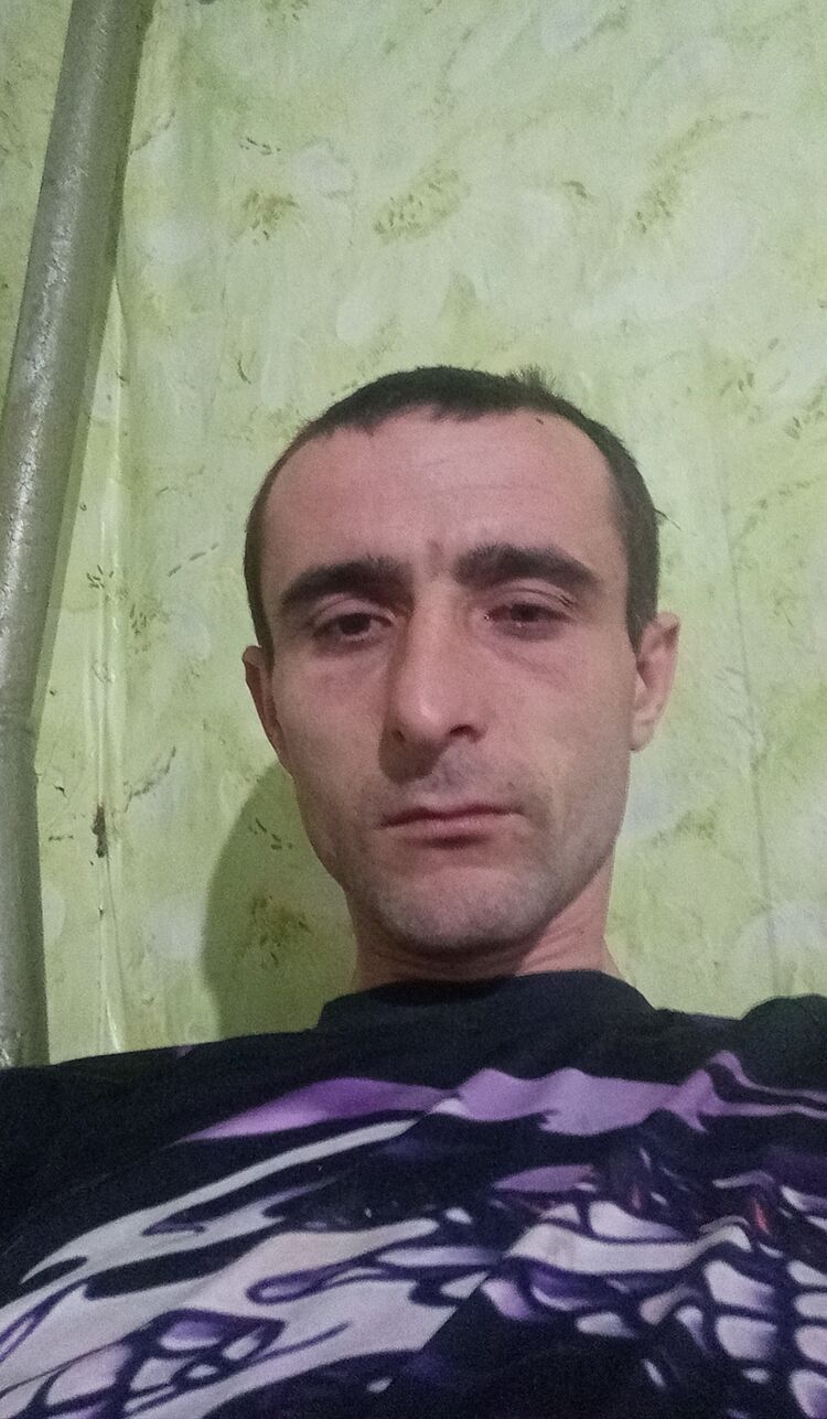  42858940  , 30 ,    