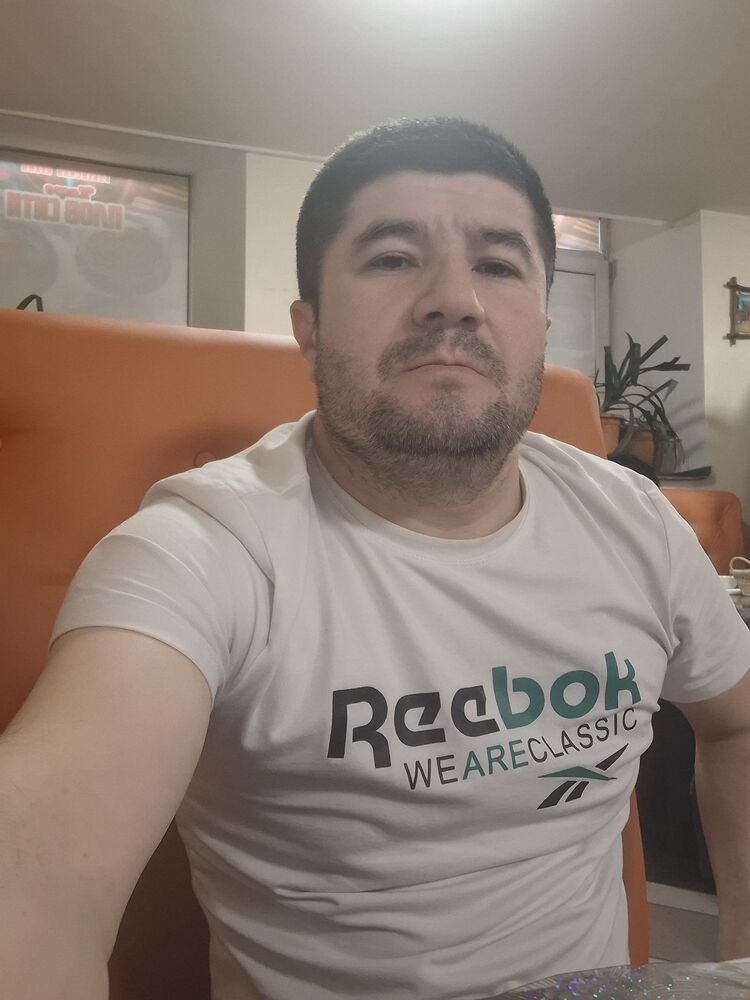  54431530  , 35 ,    -