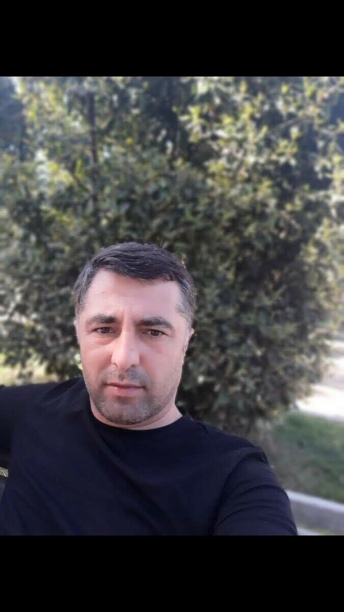  ,   Ruslan, 47 ,   ,   , c 