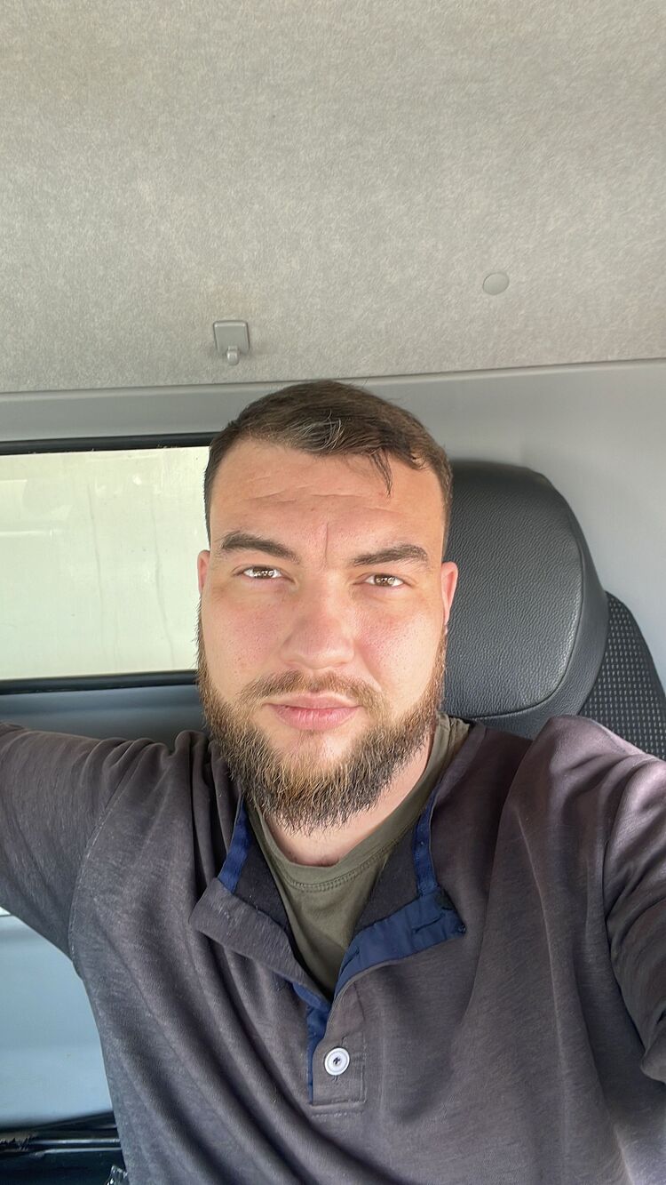  46702220  , 35 ,    