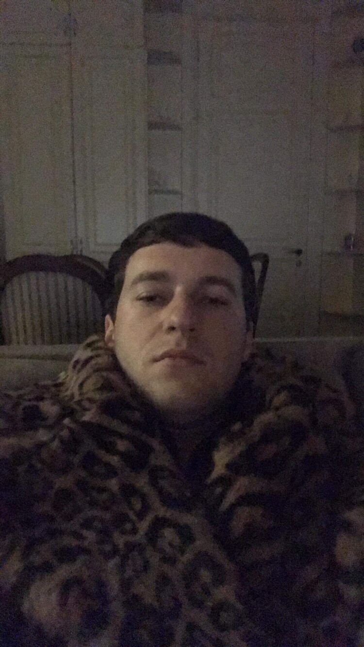 ���� 39352790 ������� John, 28 ���, ���� ���������� � �������