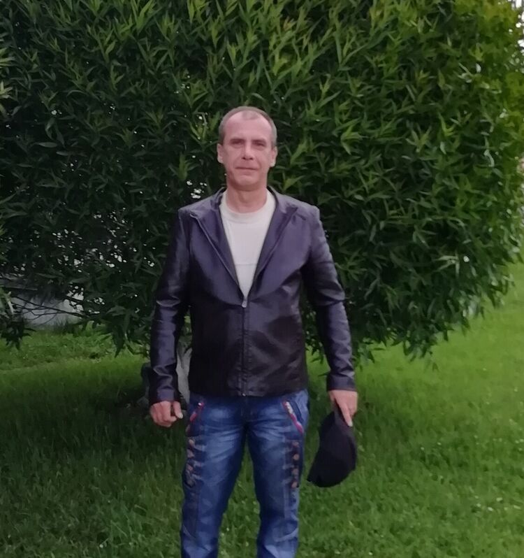  20228990  , 48 ,    