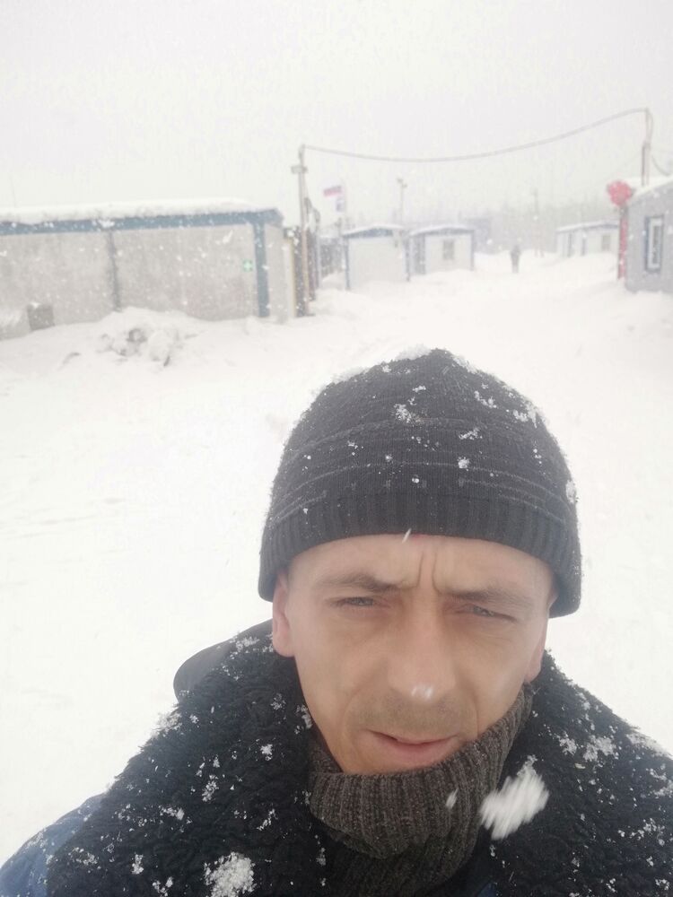  32347620  , 43 ,    