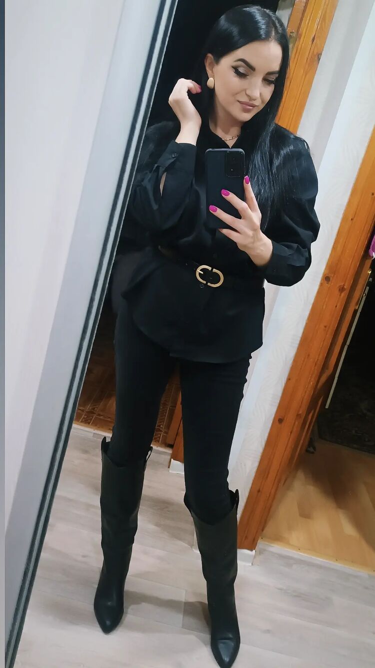  51633230  , 39 ,    