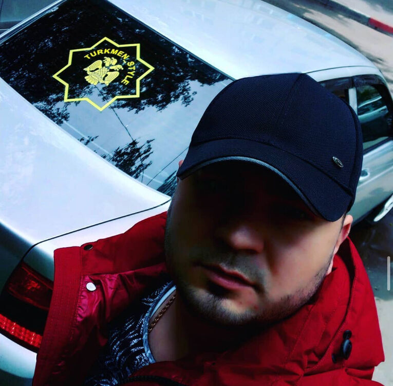  28185480  , 33 ,    