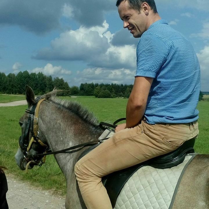  10793800  Sergei, 38 ,    