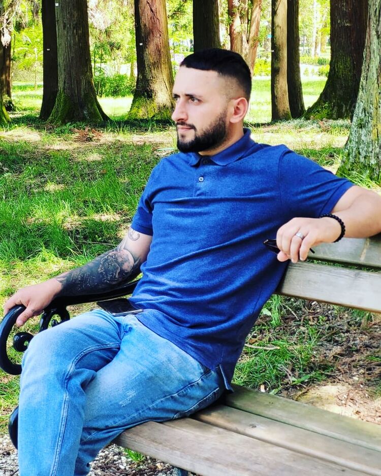  31450250  Gio, 29 ,    