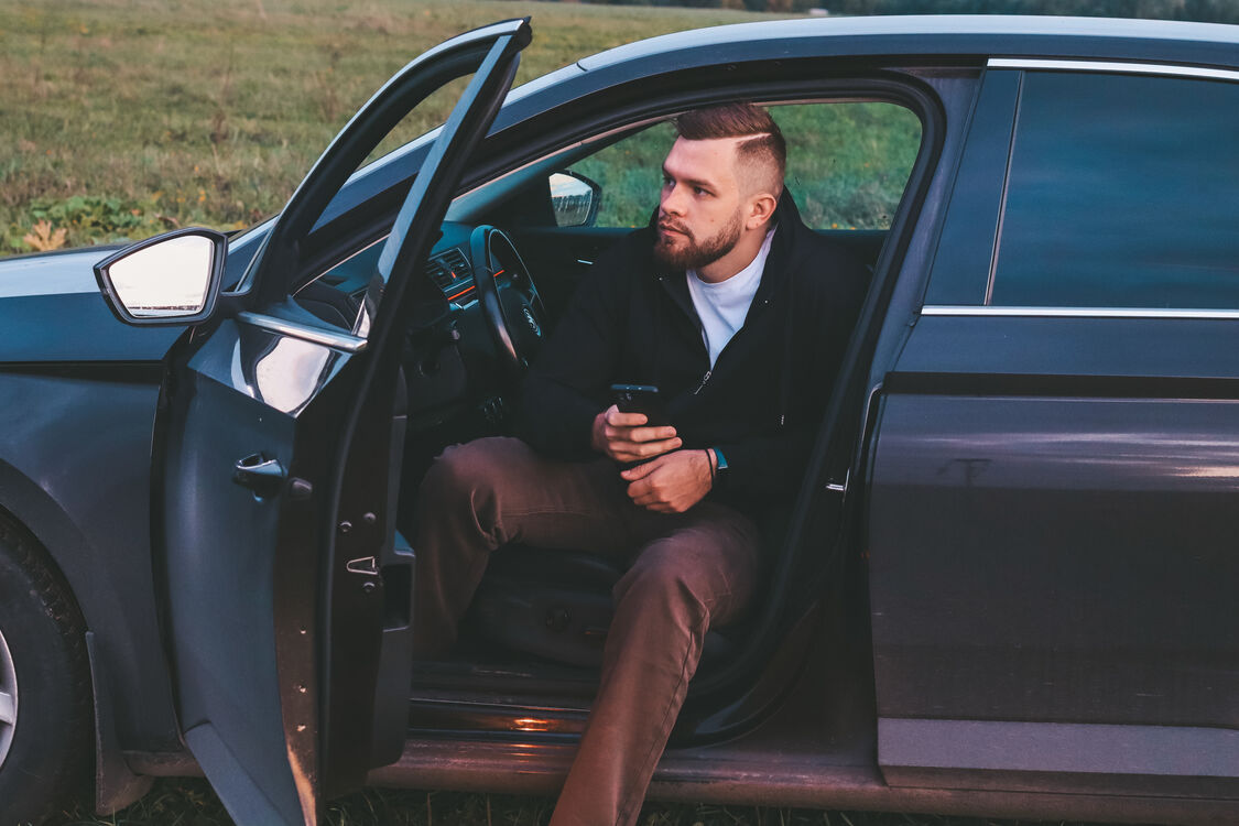  27100660  Vyacheslav, 32 ,    