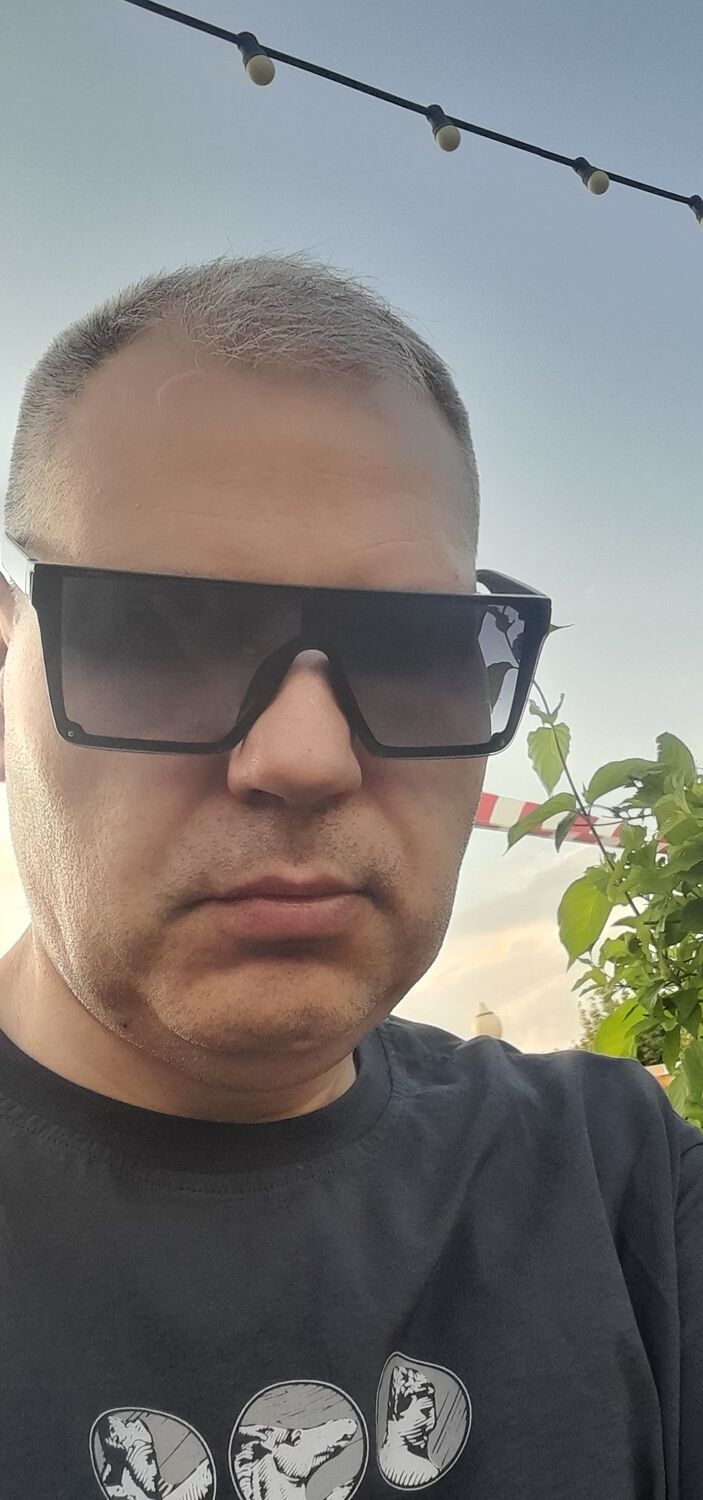  38783640  , 56 ,    