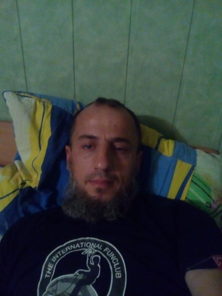  25883390  , 44 ,    --