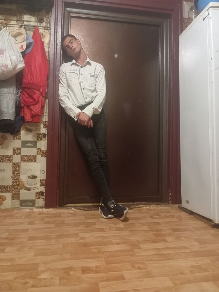  46553330  , 19 ,    