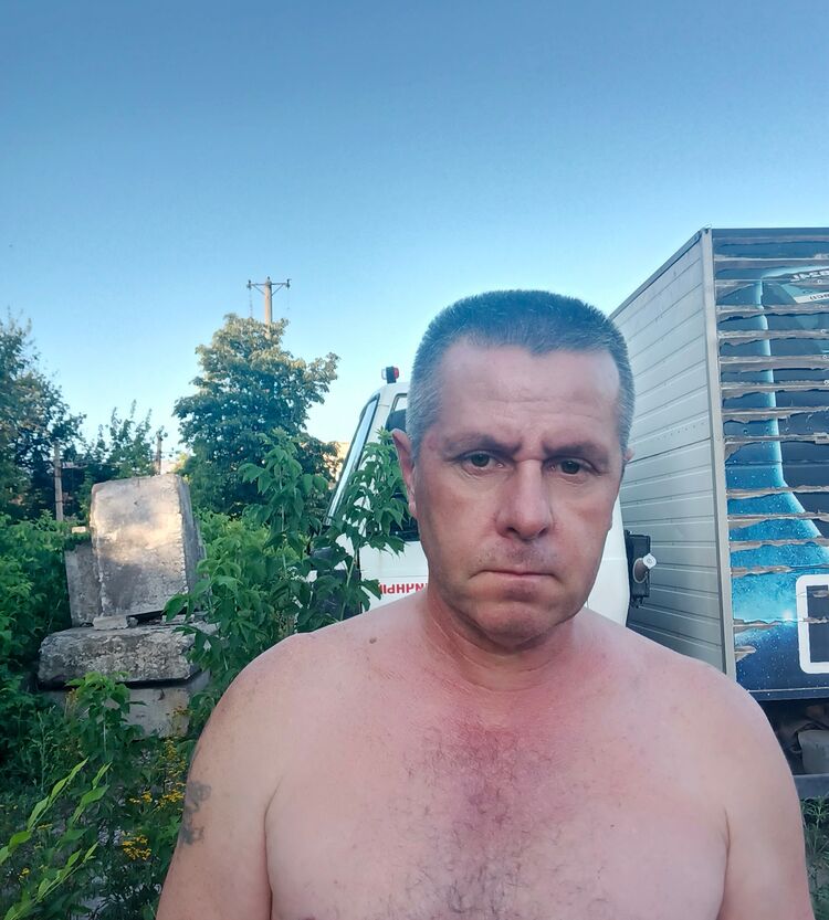  52846300  Valerij, 56 ,    